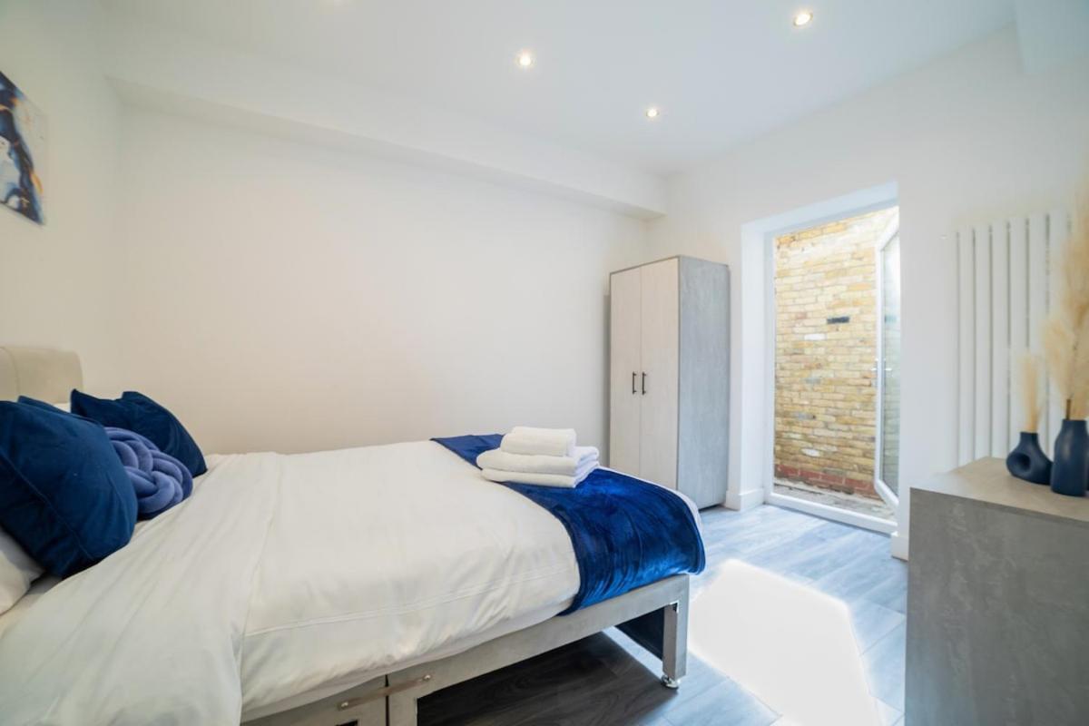 דירות לונדון Stylish 2-Bed Flat In The Heart Of West Hampstead מראה חיצוני תמונה